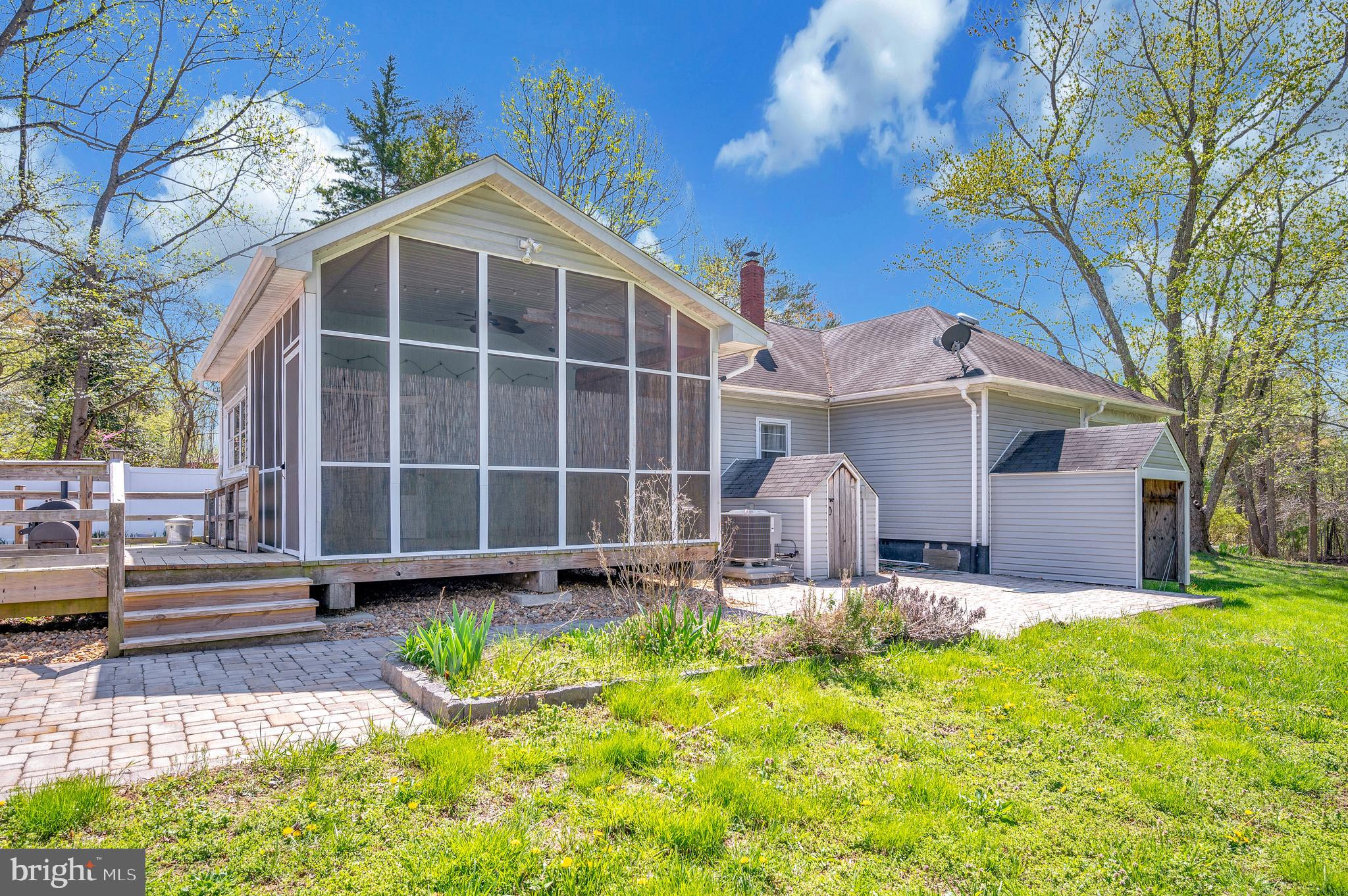 1379 WILLIAMS FARM ROAD
