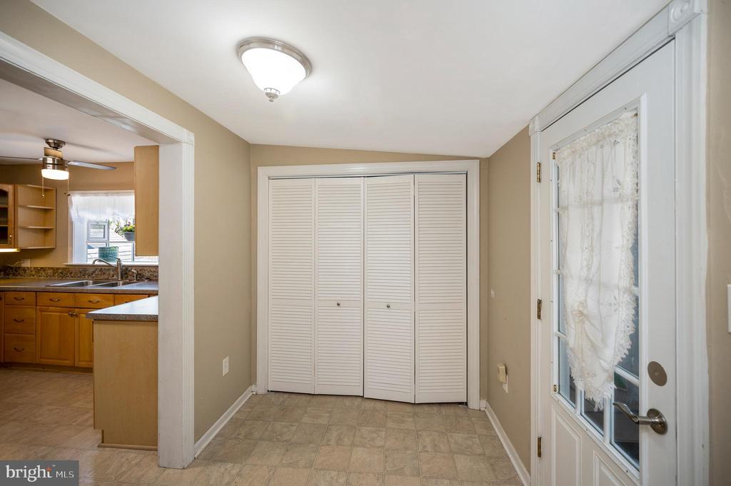 1379 WILLIAMS FARM ROAD
