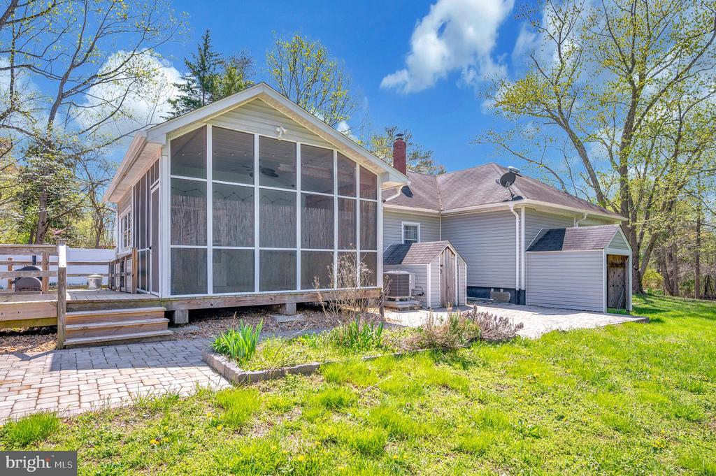 1379 WILLIAMS FARM ROAD