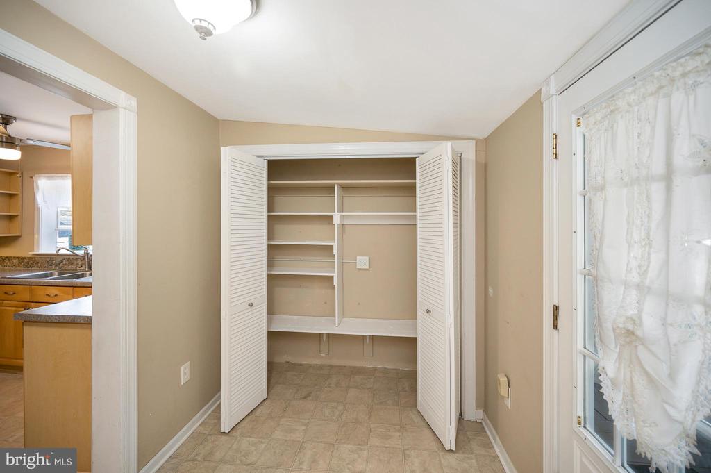 1379 WILLIAMS FARM ROAD