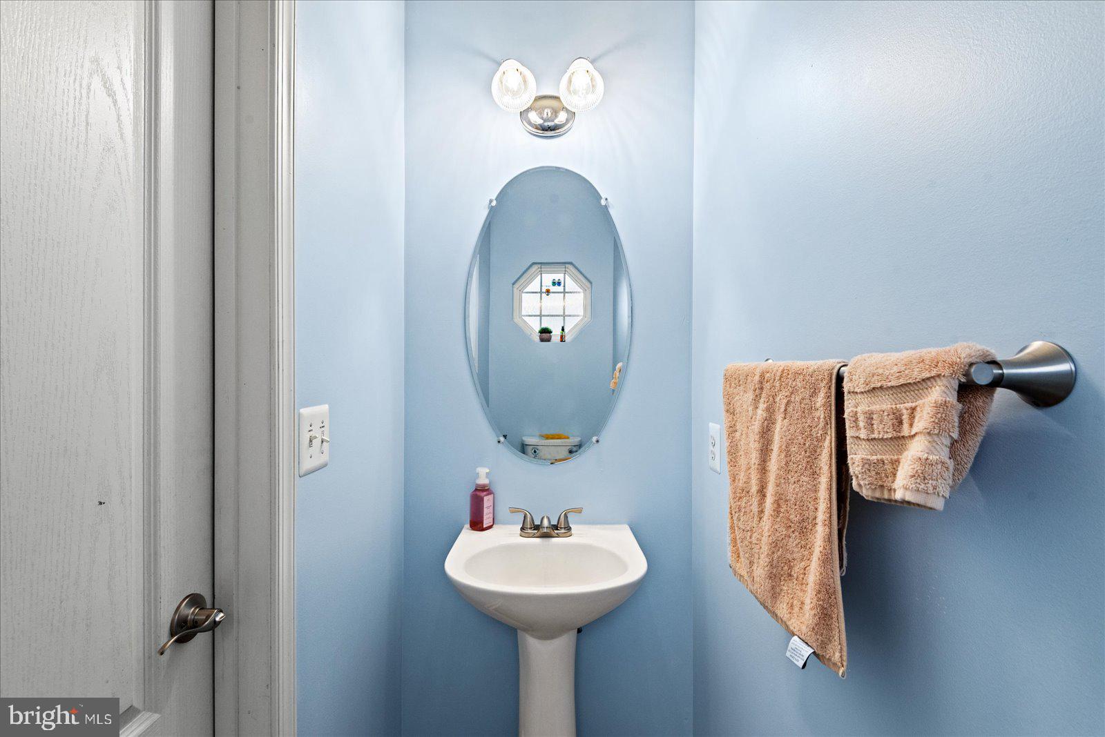 6142 SCHOONER CIRCLE