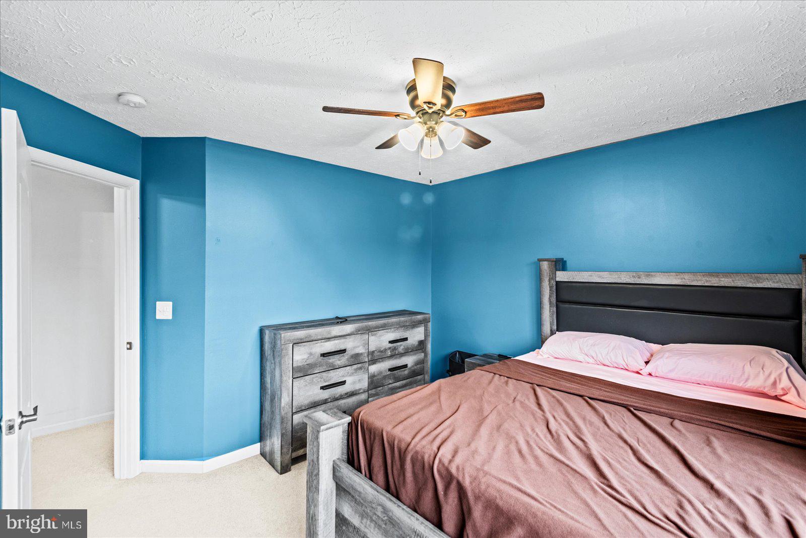 6142 SCHOONER CIRCLE