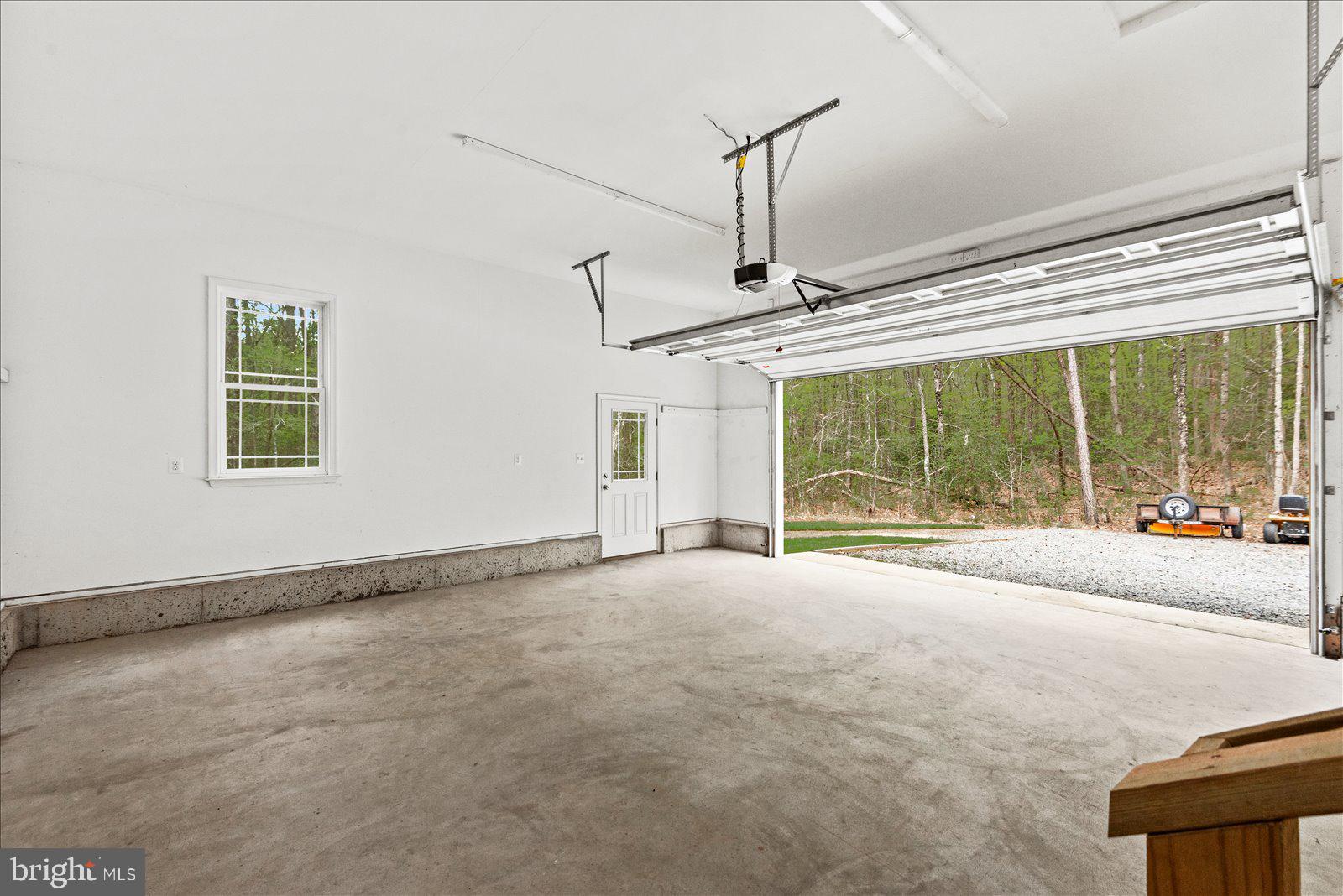 15570 DICKINSONS CORNER DRIVE