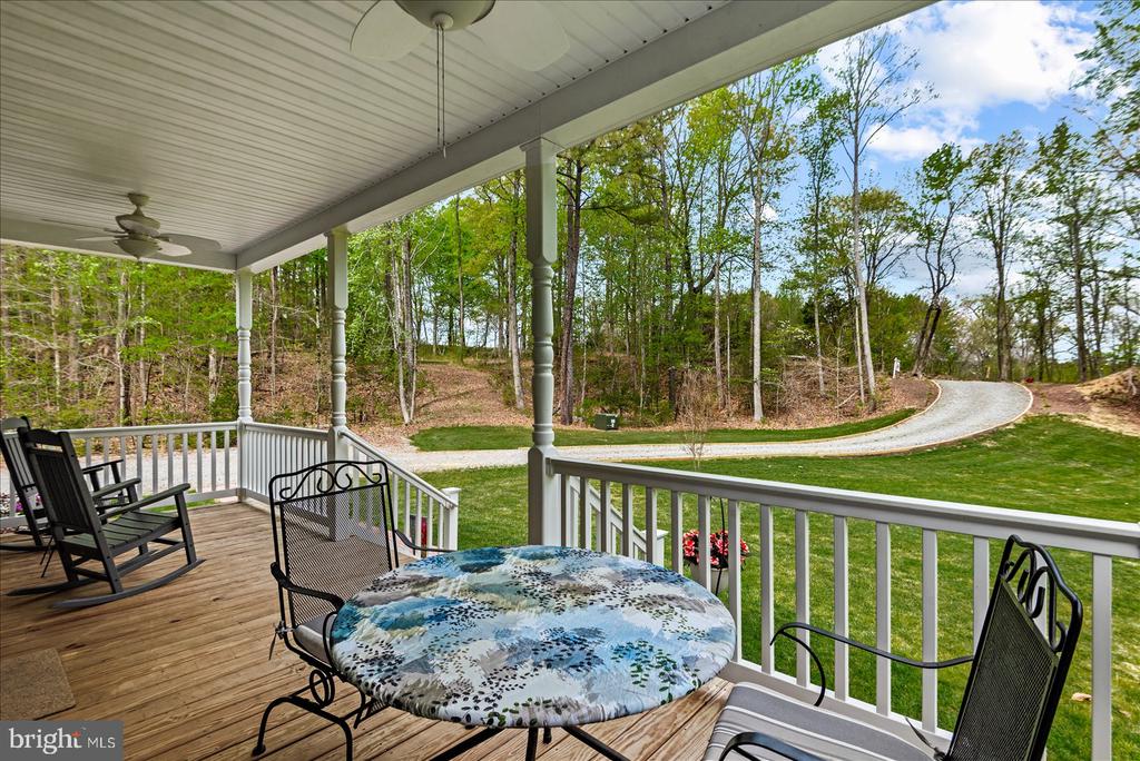 15570 DICKINSONS CORNER DRIVE
