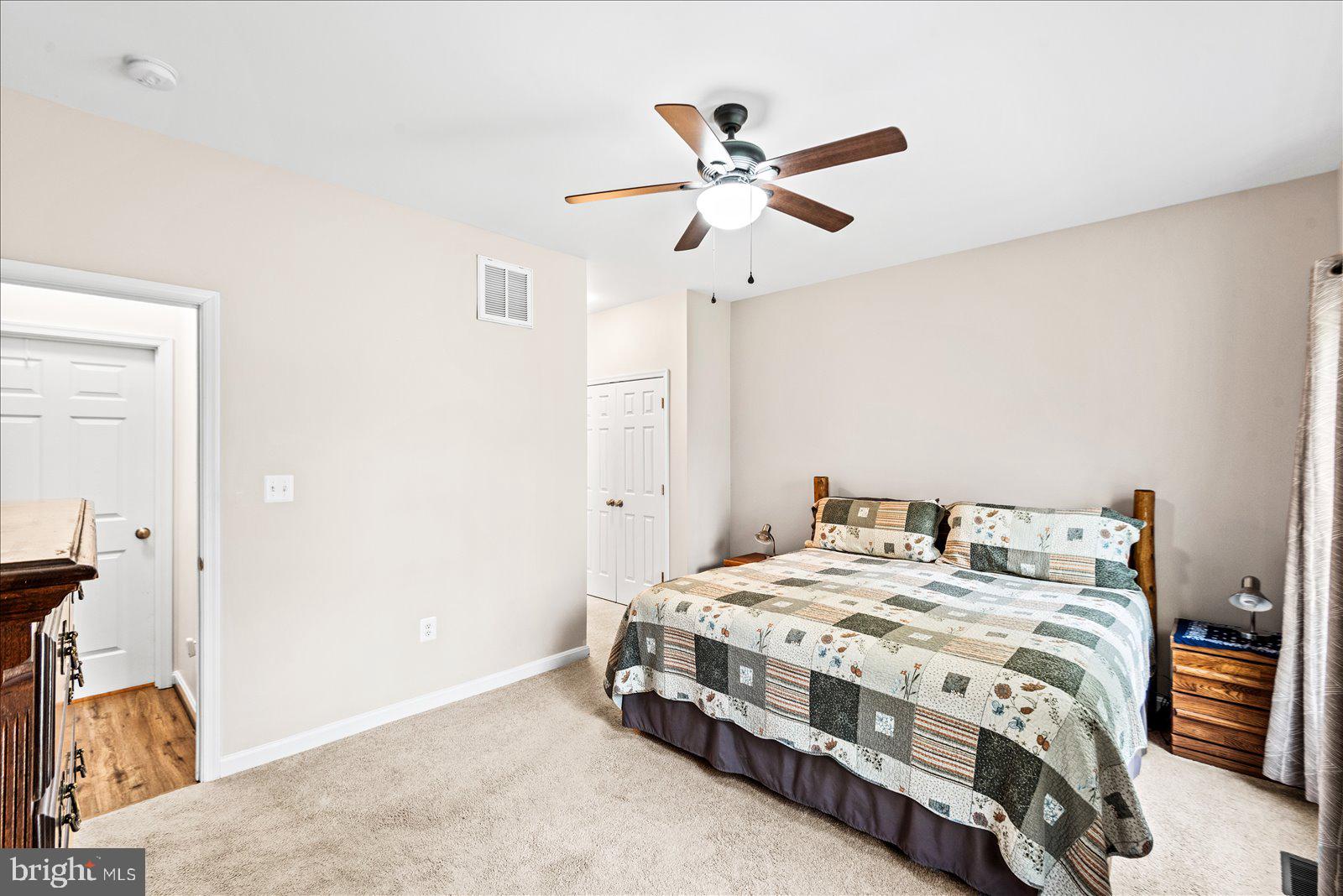 15570 DICKINSONS CORNER DRIVE