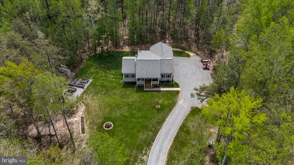 15570 DICKINSONS CORNER DRIVE