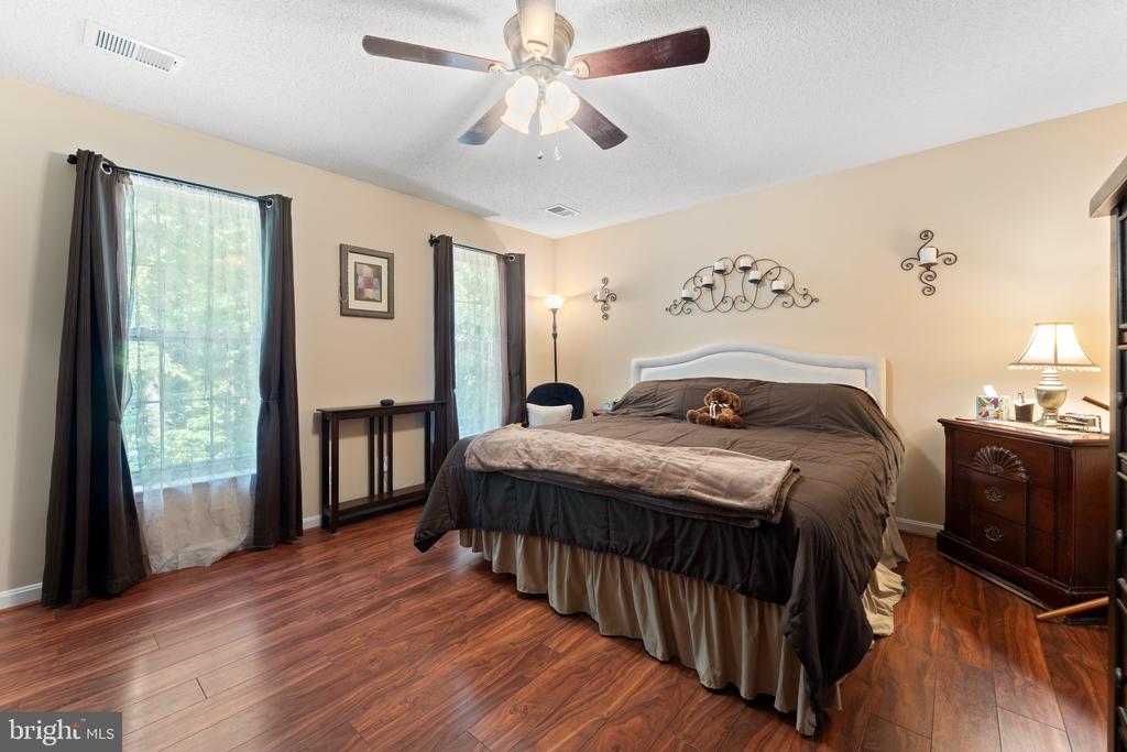 10975 COLBYS LANE