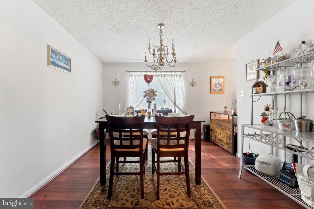 10975 COLBYS LANE