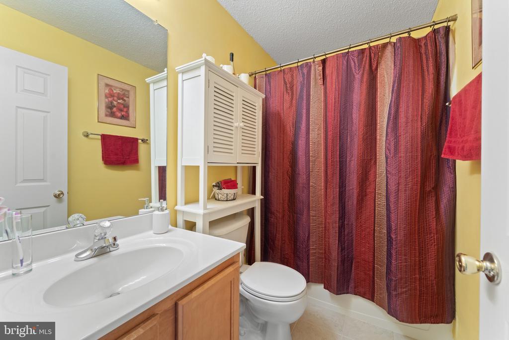 10975 COLBYS LANE