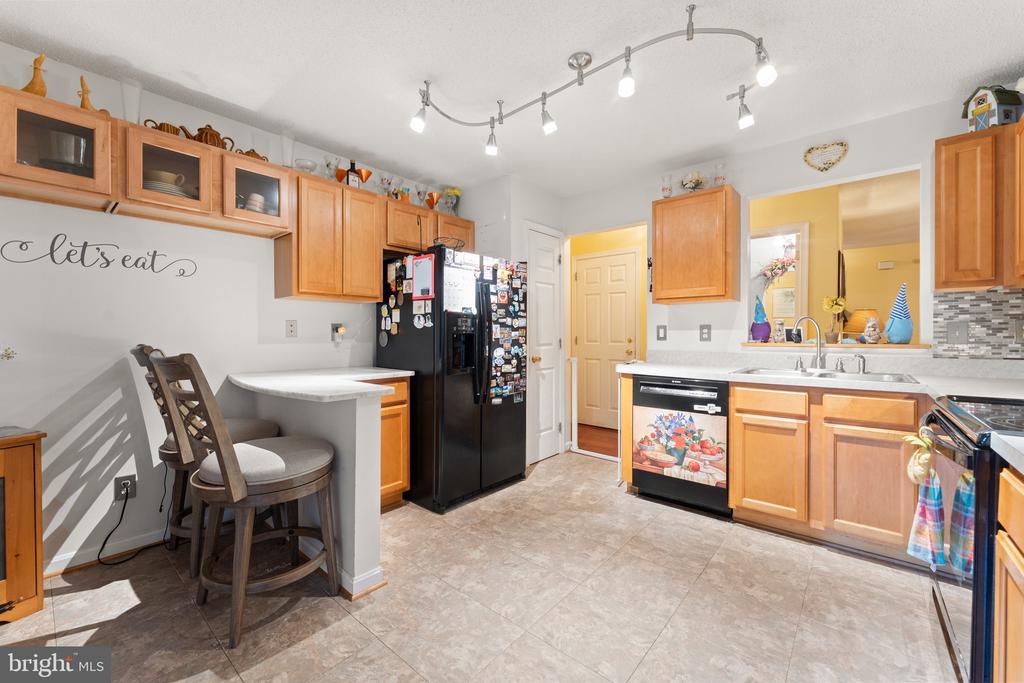 10975 COLBYS LANE