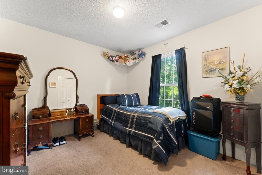 10975 COLBYS LANE