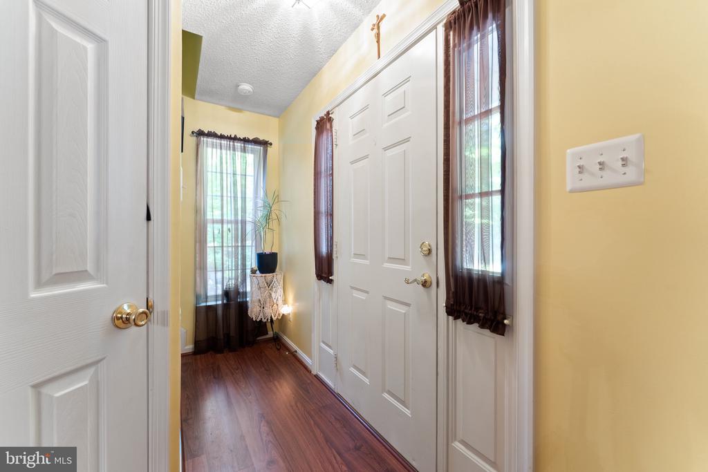 10975 COLBYS LANE