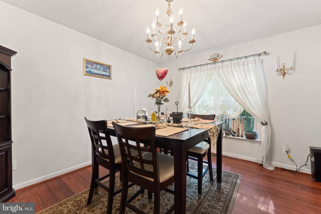 10975 COLBYS LANE