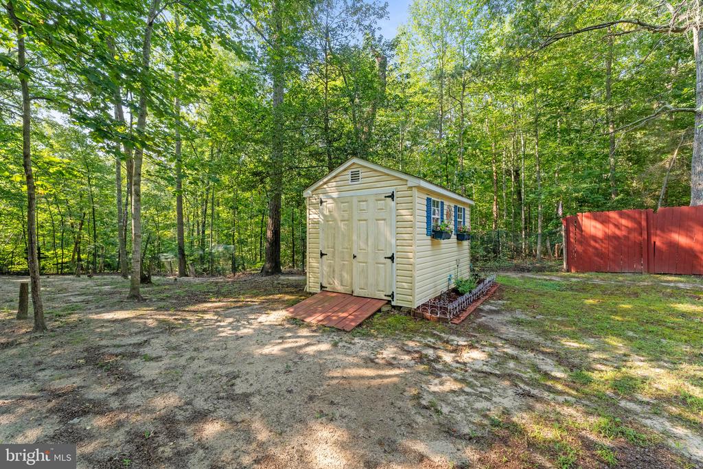 10975 COLBYS LANE
