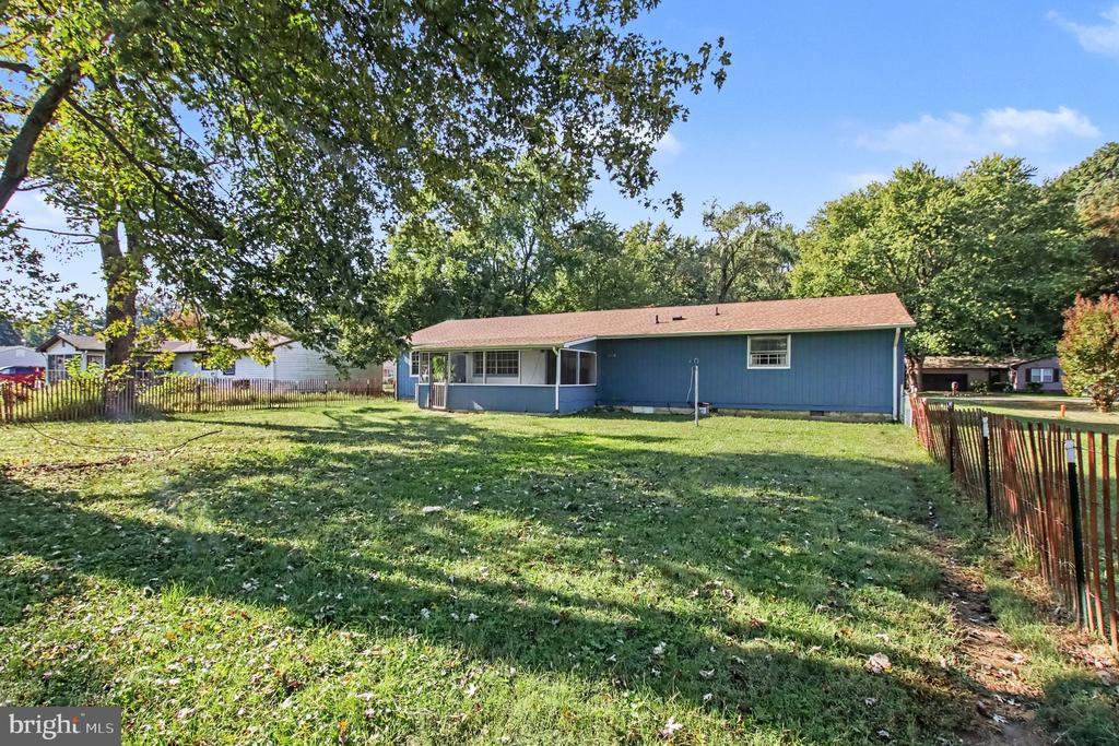 4435 WILLOW TREE LANE