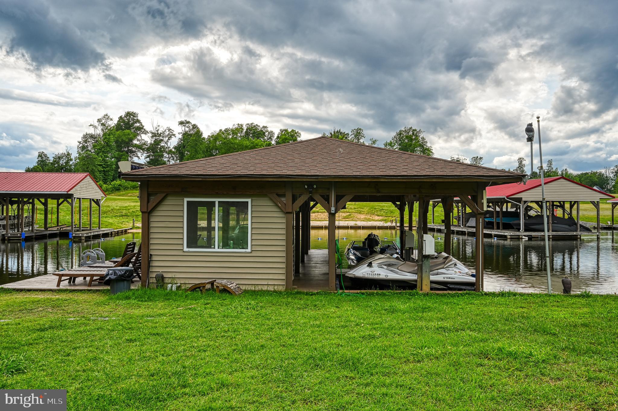 20 OAK ROAD