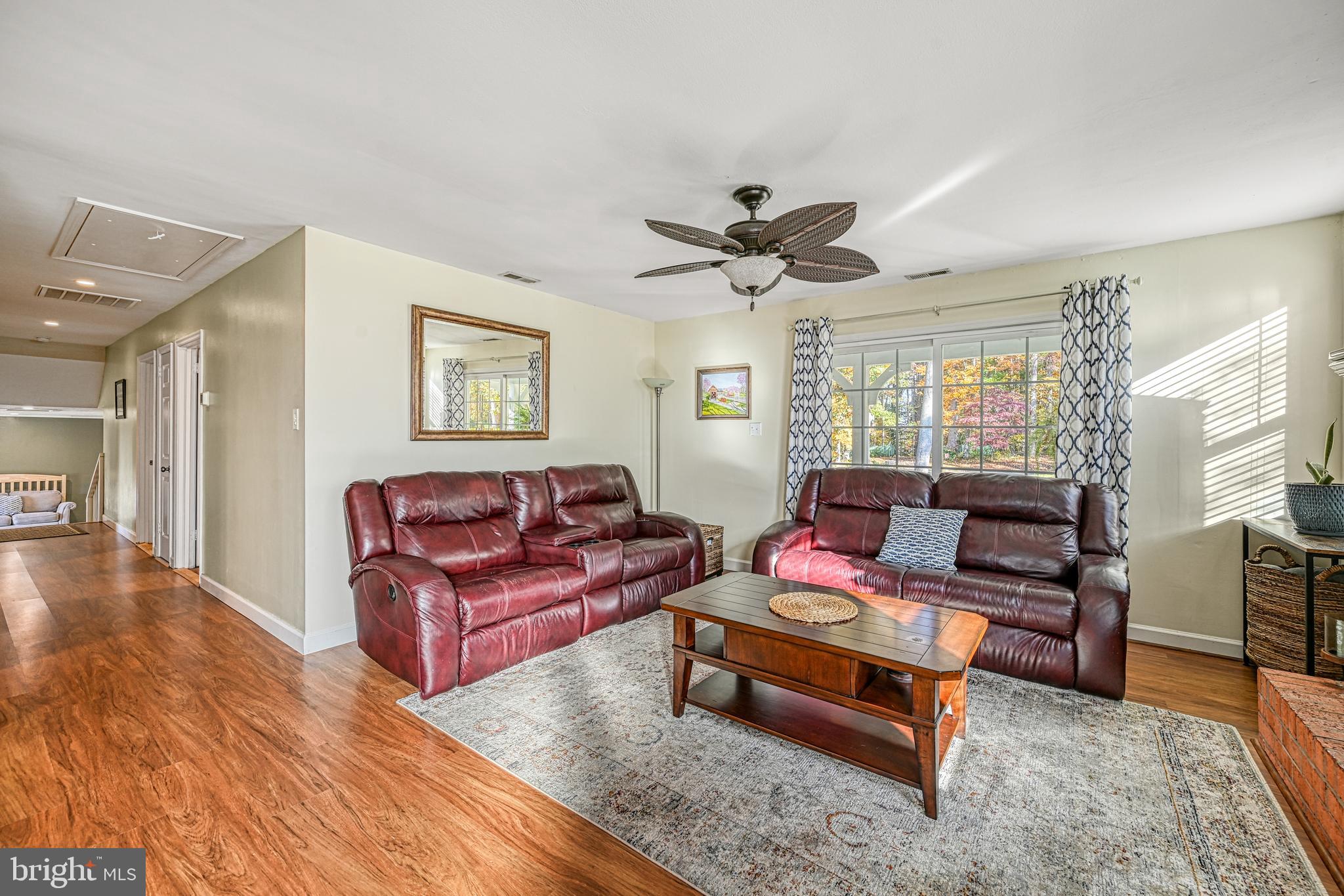 356 MOUNTAIN VIEW