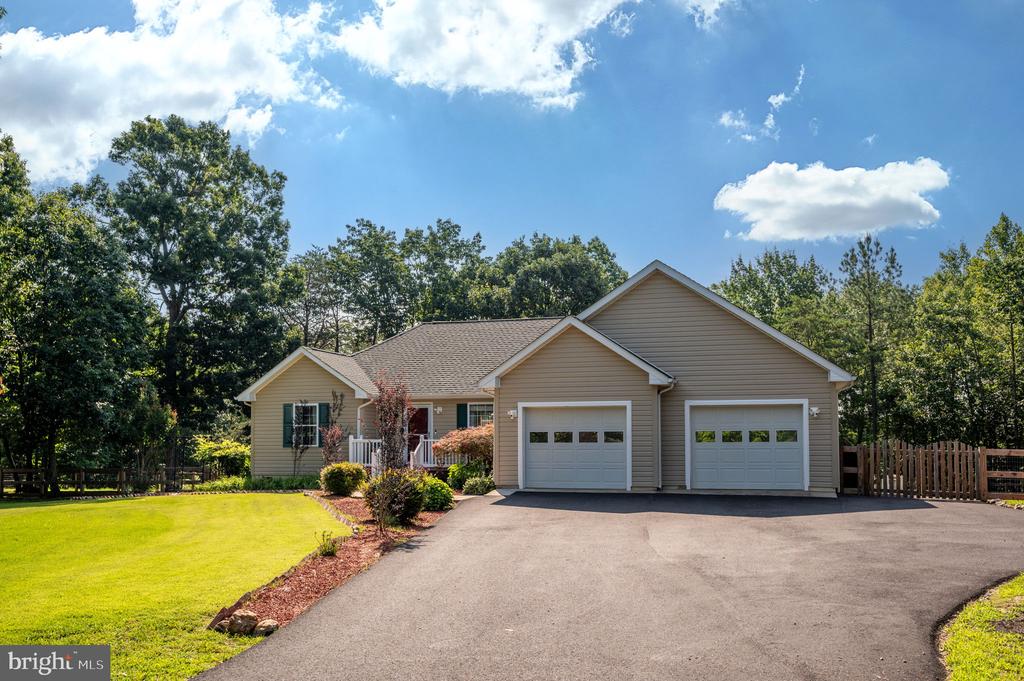 108 SHANNON GLEN COURT