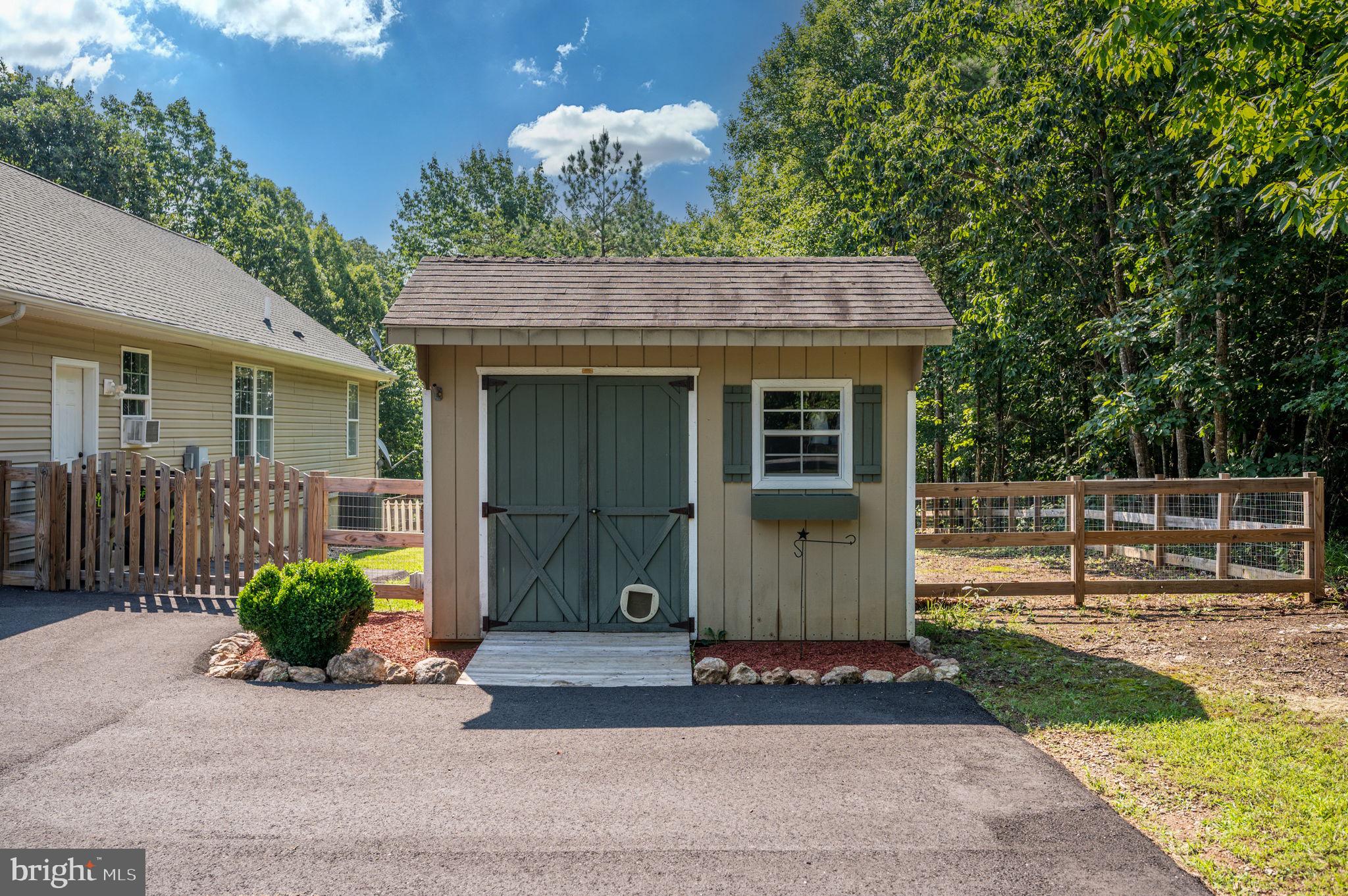 108 SHANNON GLEN COURT