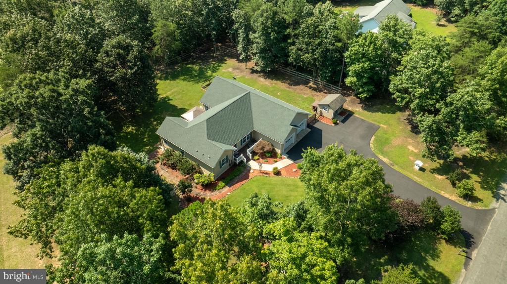 108 SHANNON GLEN COURT