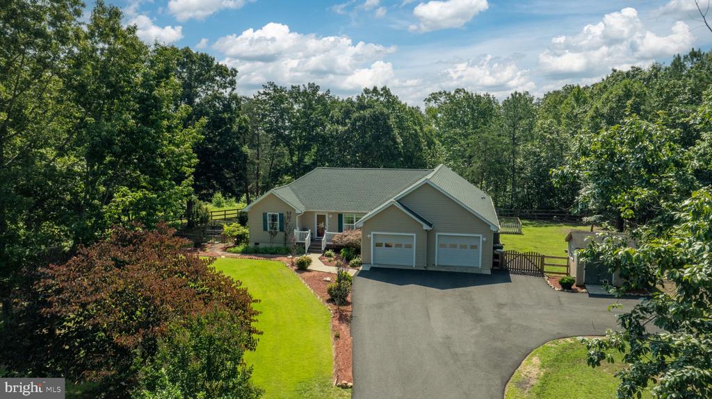 108 SHANNON GLEN COURT