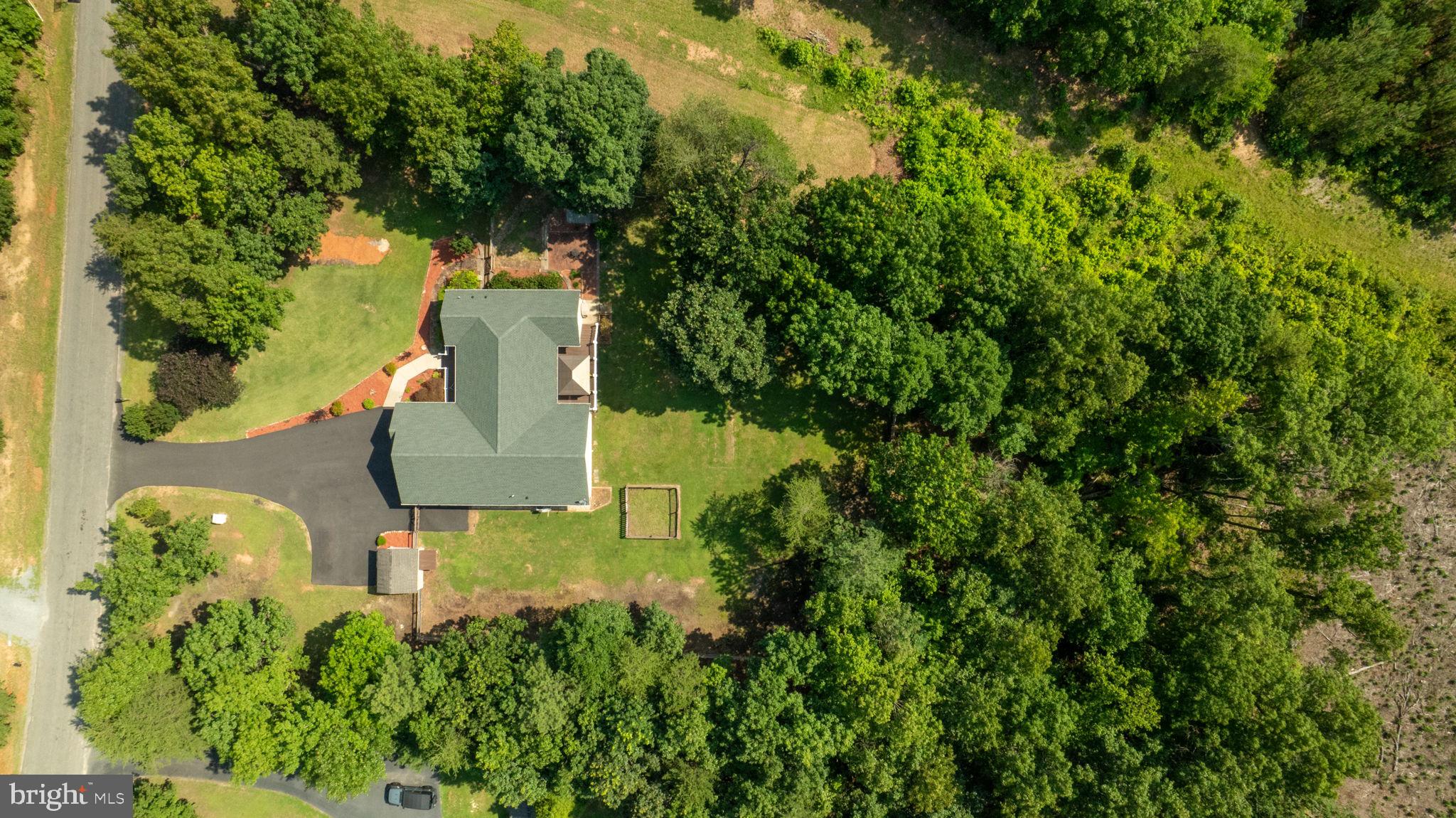 108 SHANNON GLEN COURT