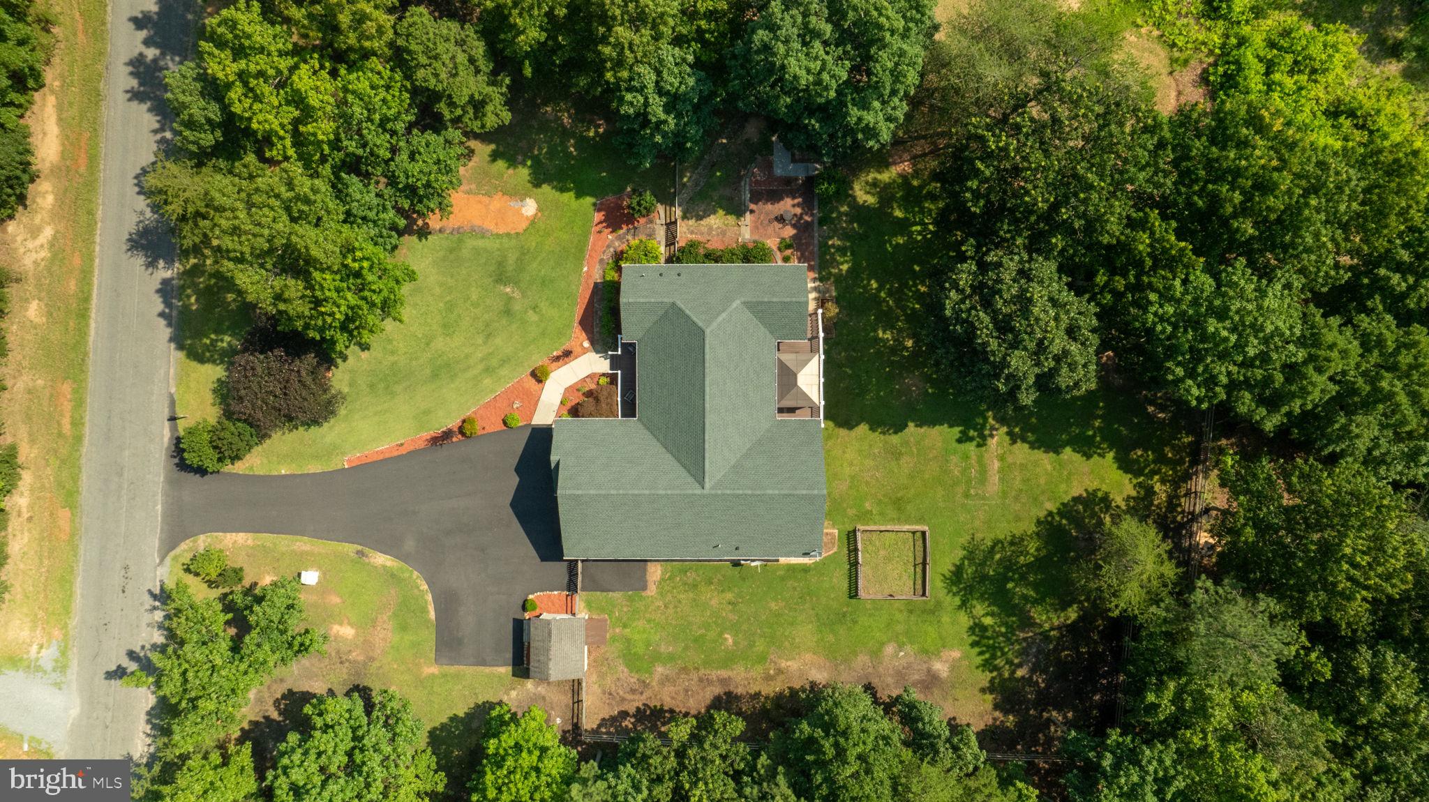 108 SHANNON GLEN COURT