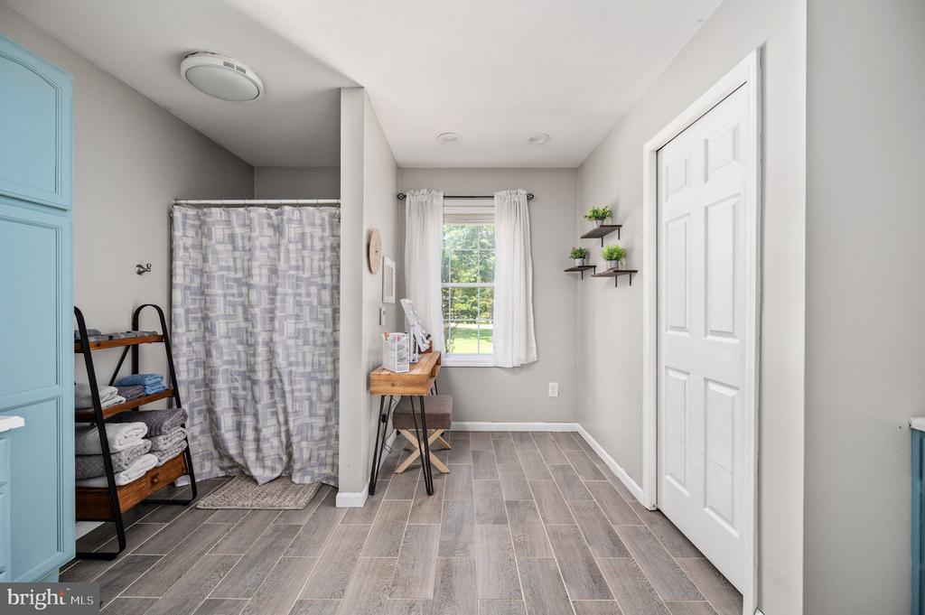 108 SHANNON GLEN COURT