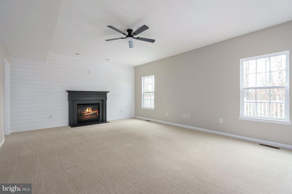 91 APPALACHIAN LANE