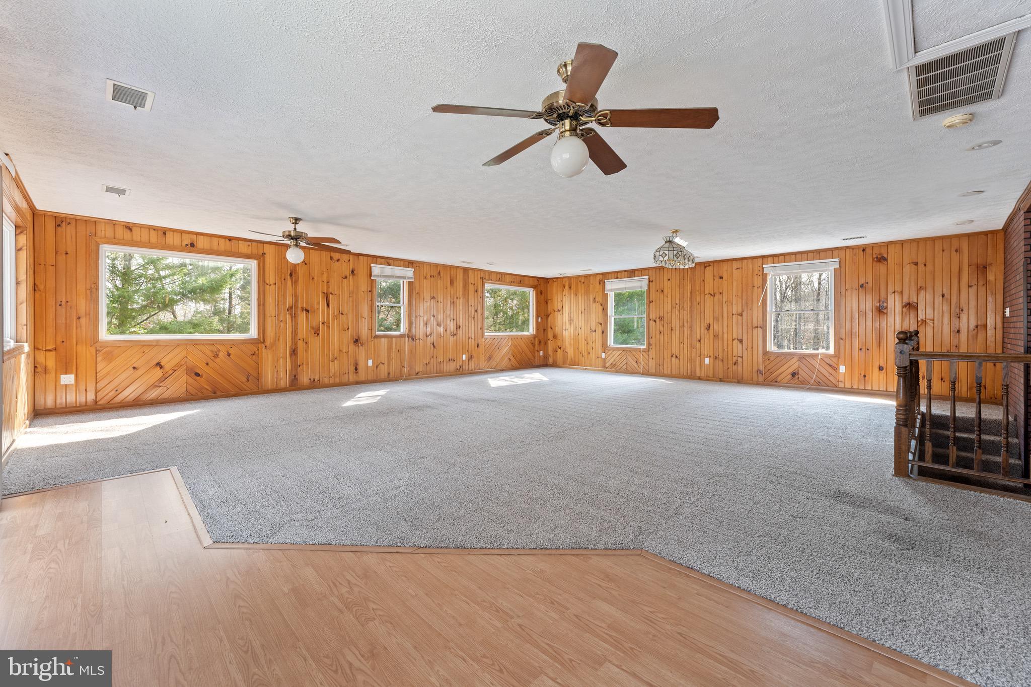 215 LAKEWOOD LANDING DRIVE