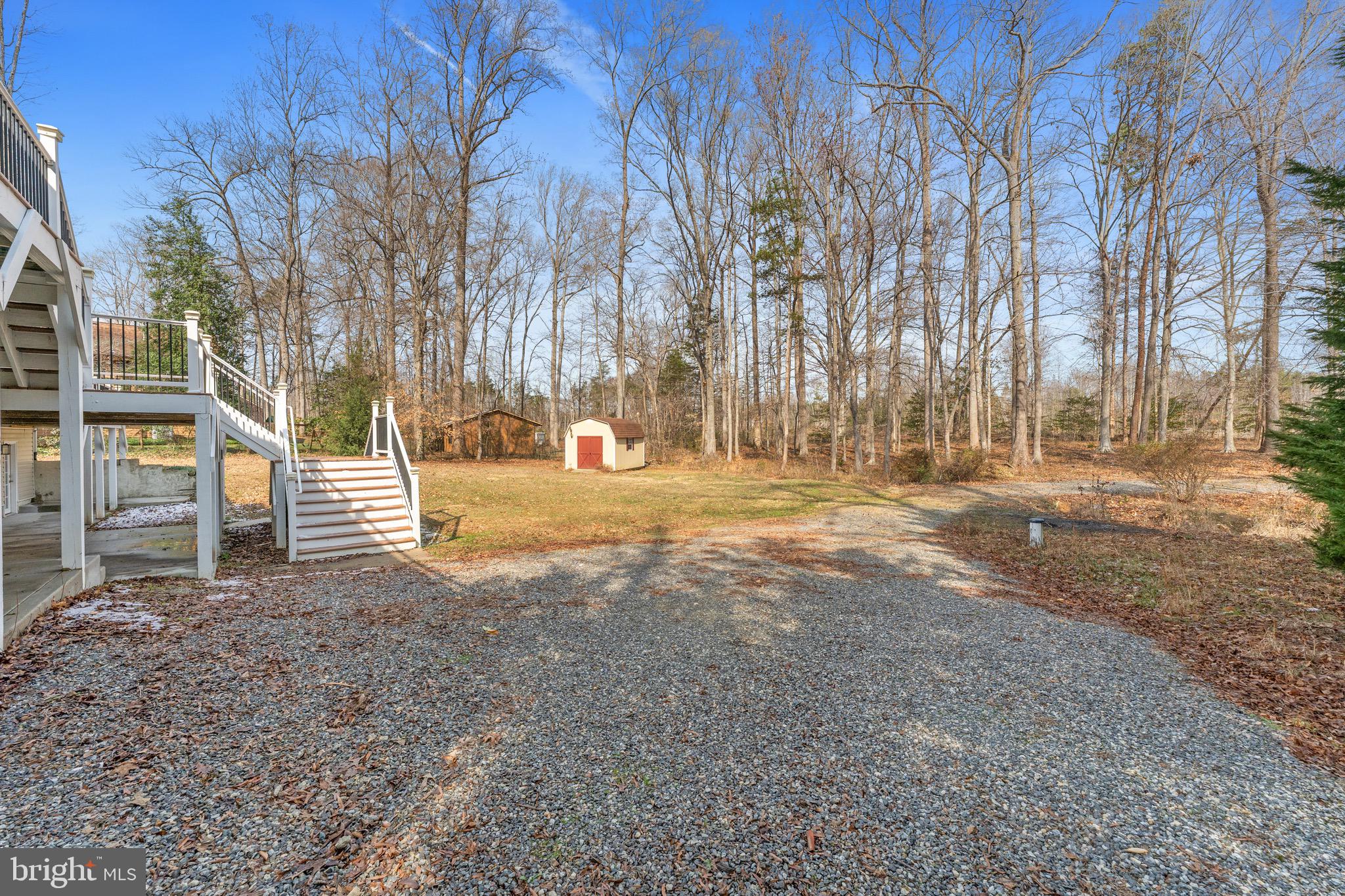 215 LAKEWOOD LANDING DRIVE