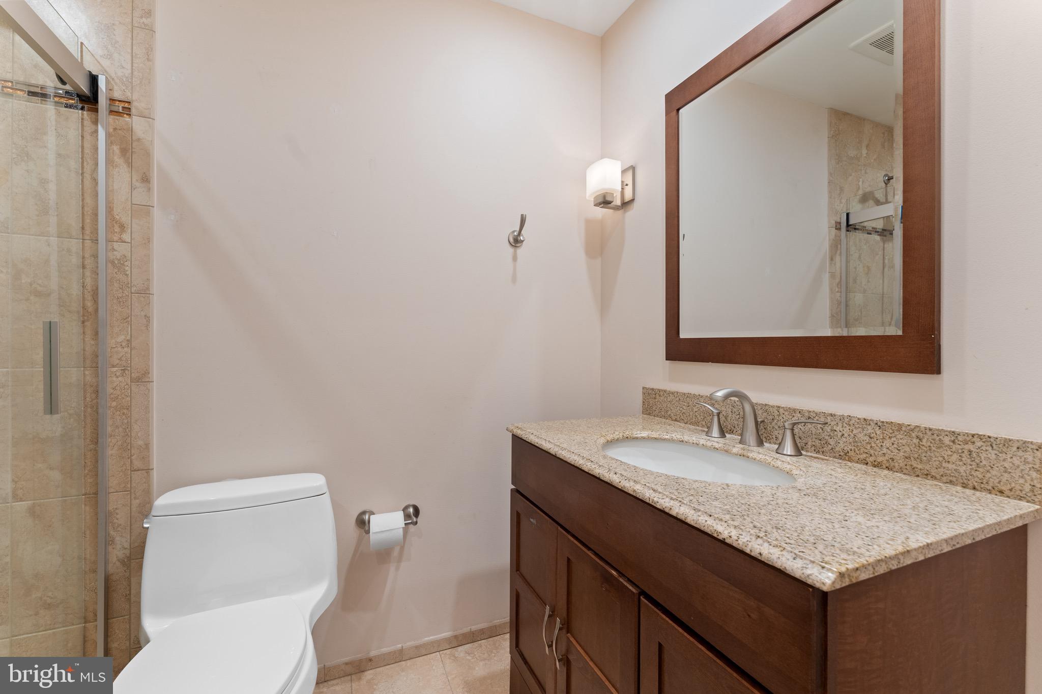 215 LAKEWOOD LANDING DRIVE