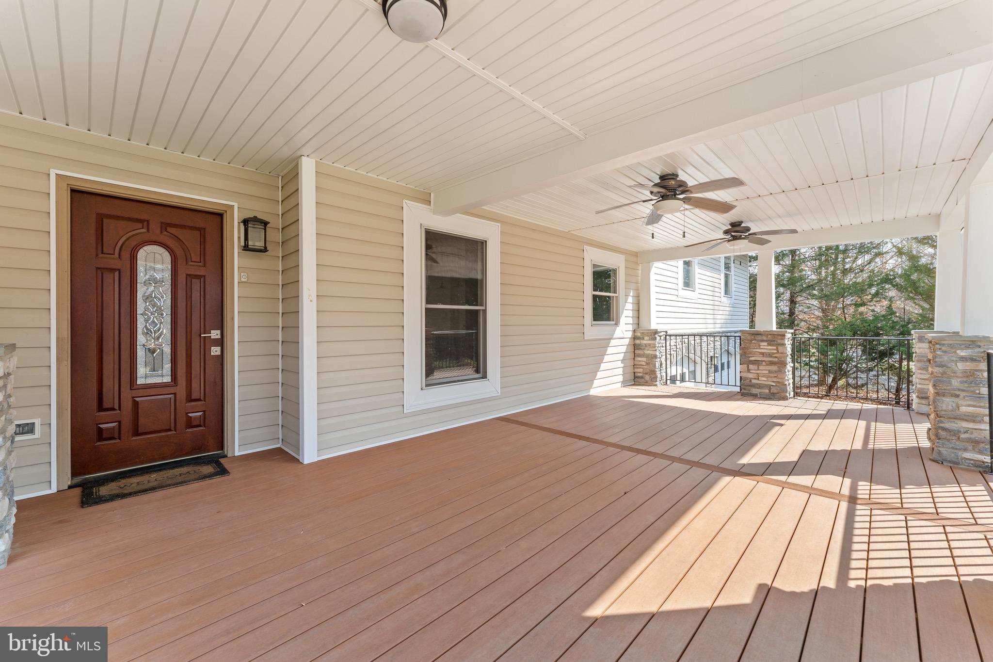215 LAKEWOOD LANDING DRIVE