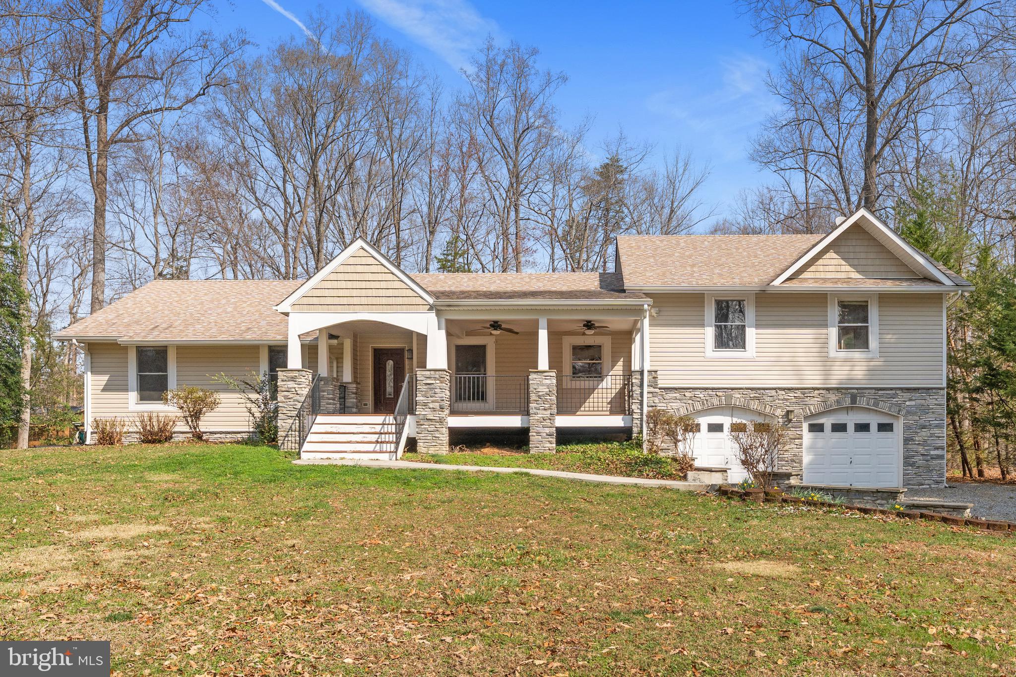 215 LAKEWOOD LANDING DRIVE