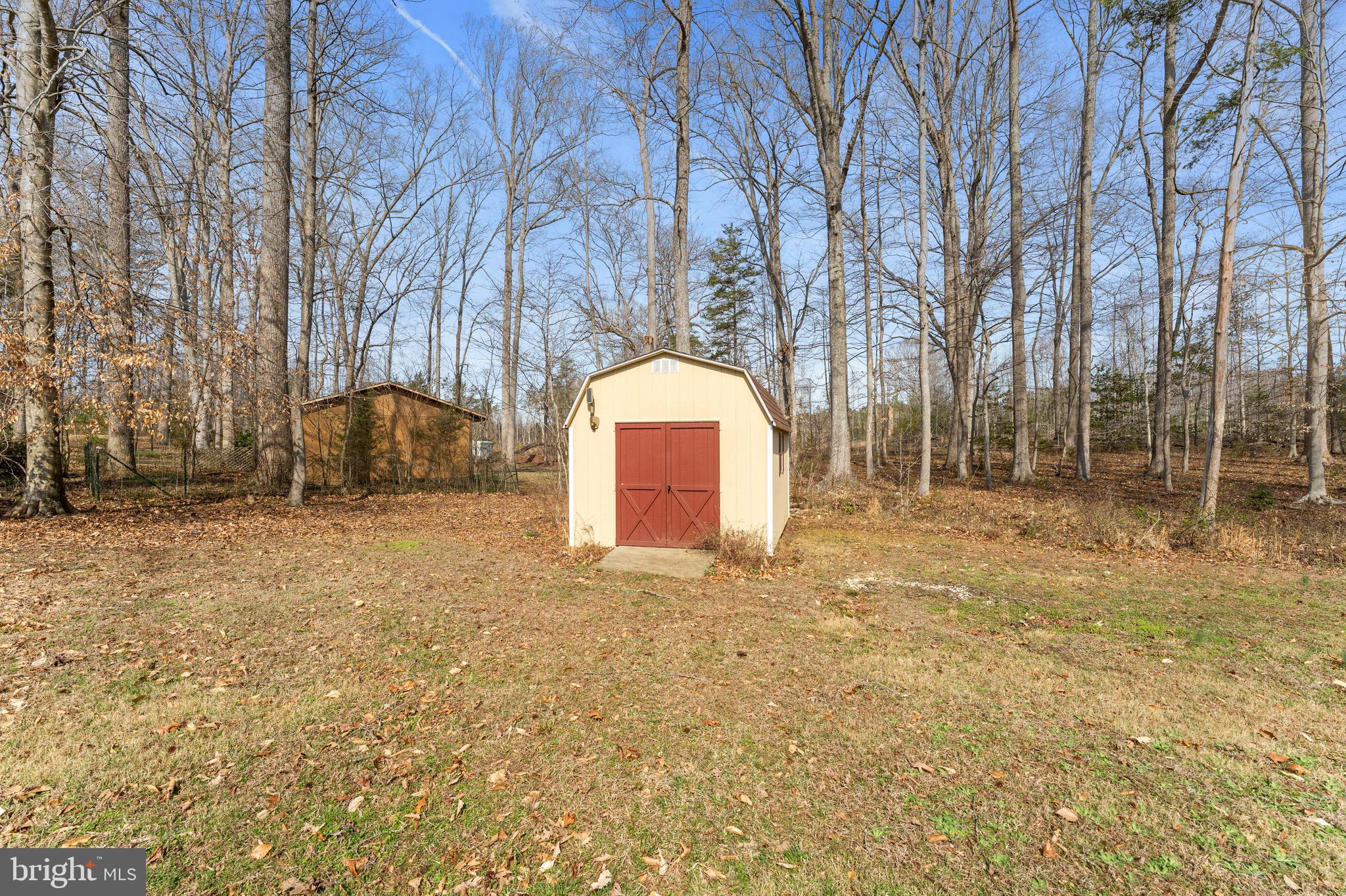 215 LAKEWOOD LANDING DRIVE