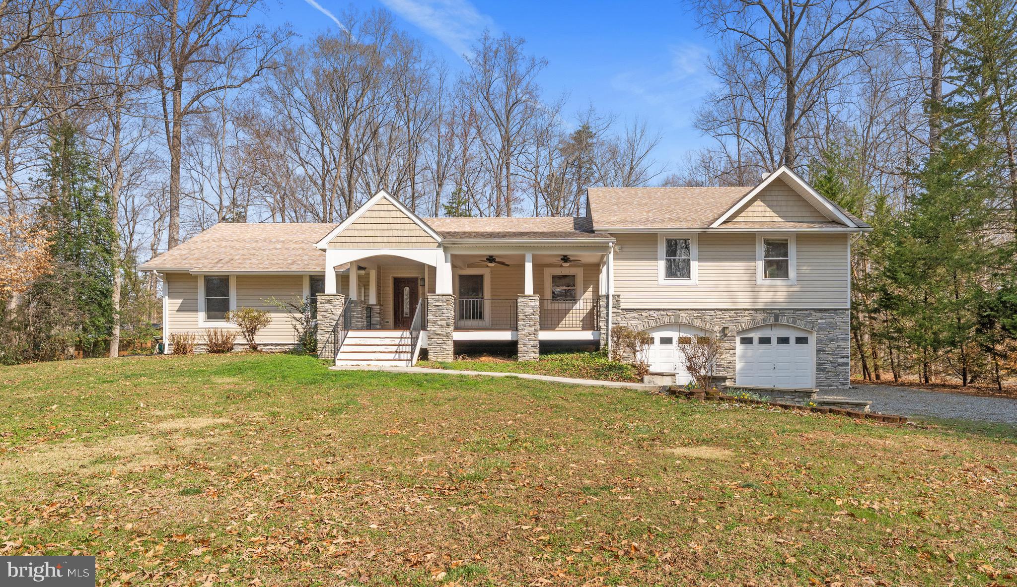215 LAKEWOOD LANDING DRIVE