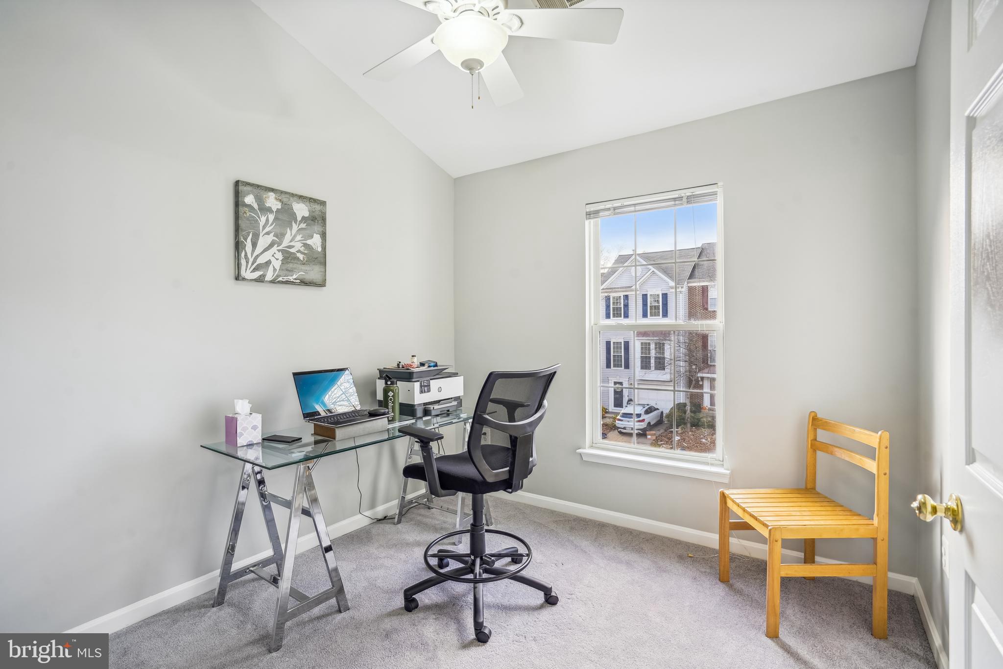 22018 BOX CAR SQUARE