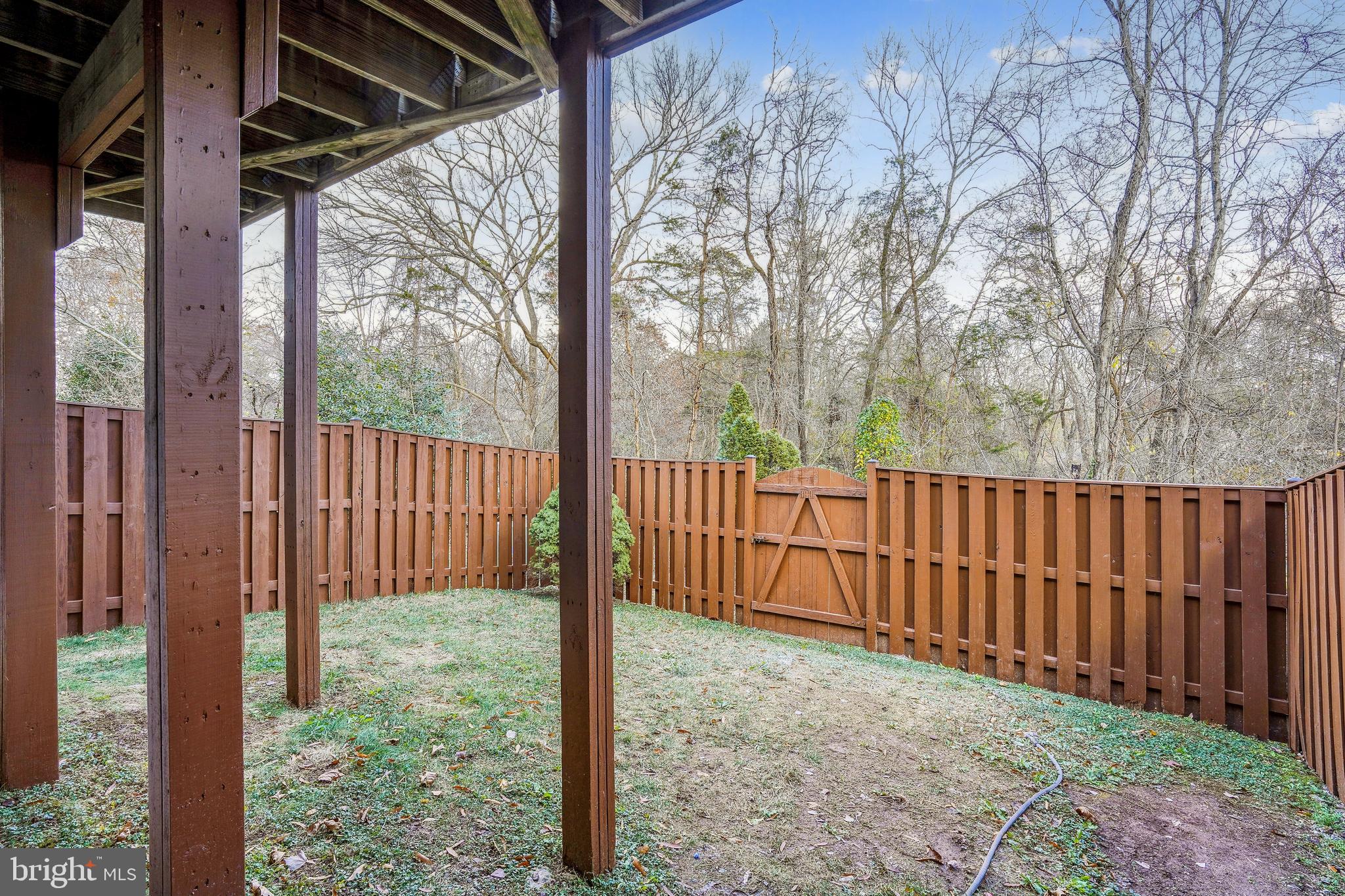 22018 BOX CAR SQUARE