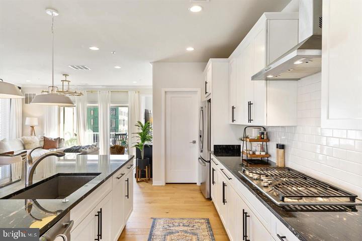 23665 HOPEWELL MANOR TERRACE