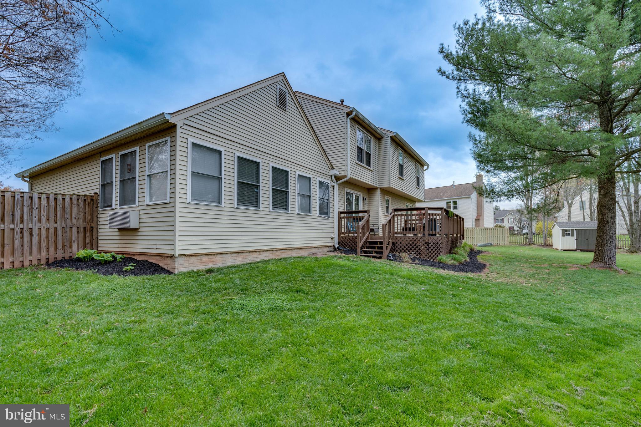 21762 ROLLING WOODS PLACE