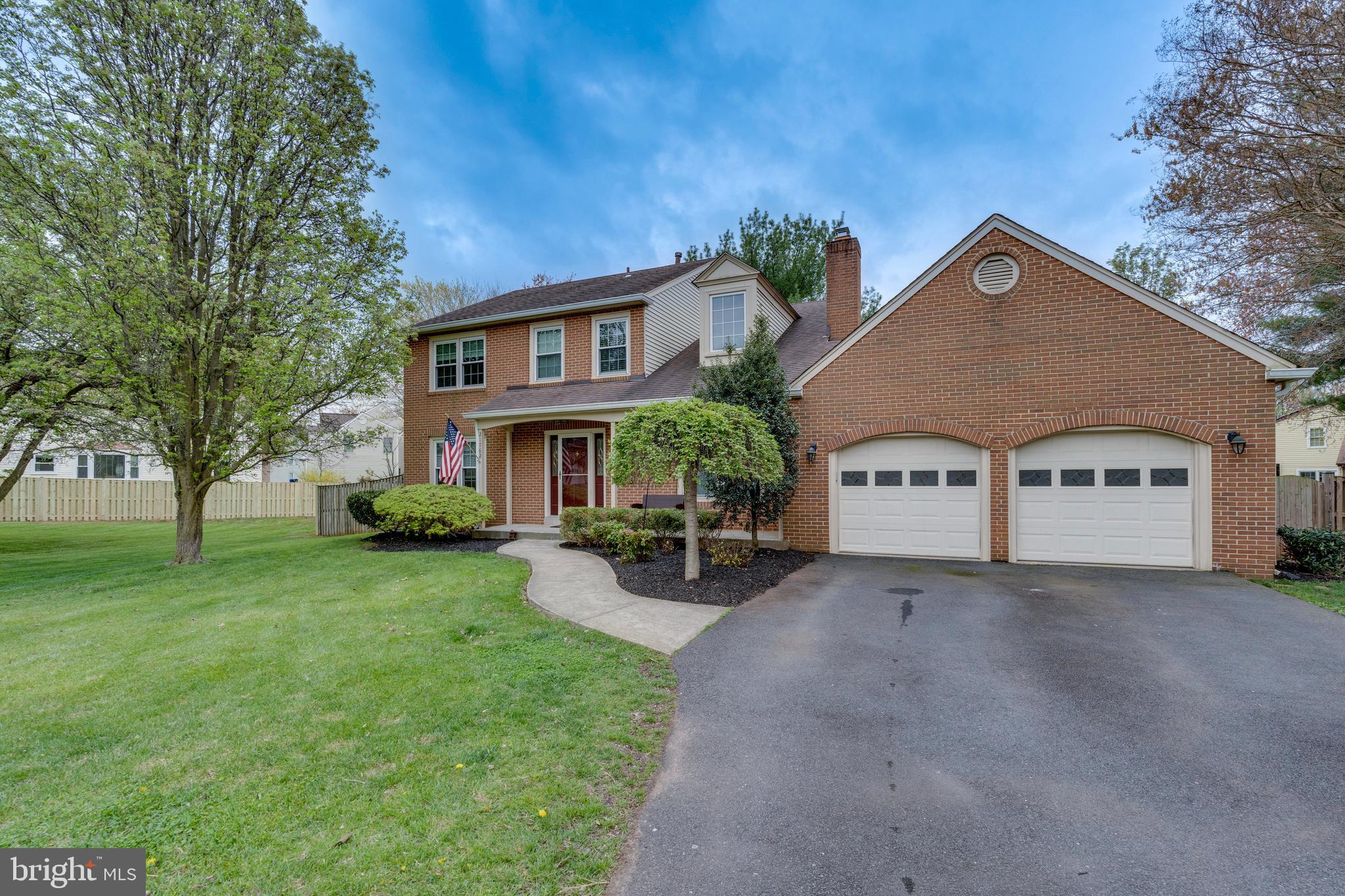 21762 ROLLING WOODS PLACE