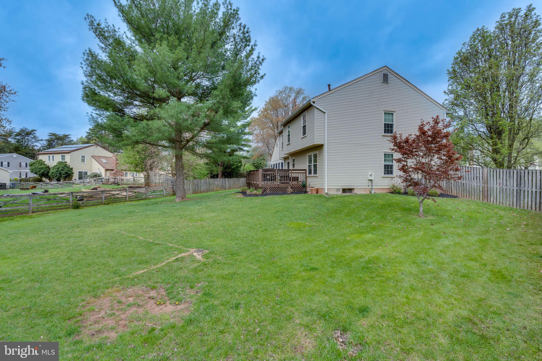 21762 ROLLING WOODS PLACE