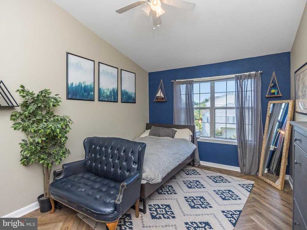 21845 BALDWIN SQUARE 303