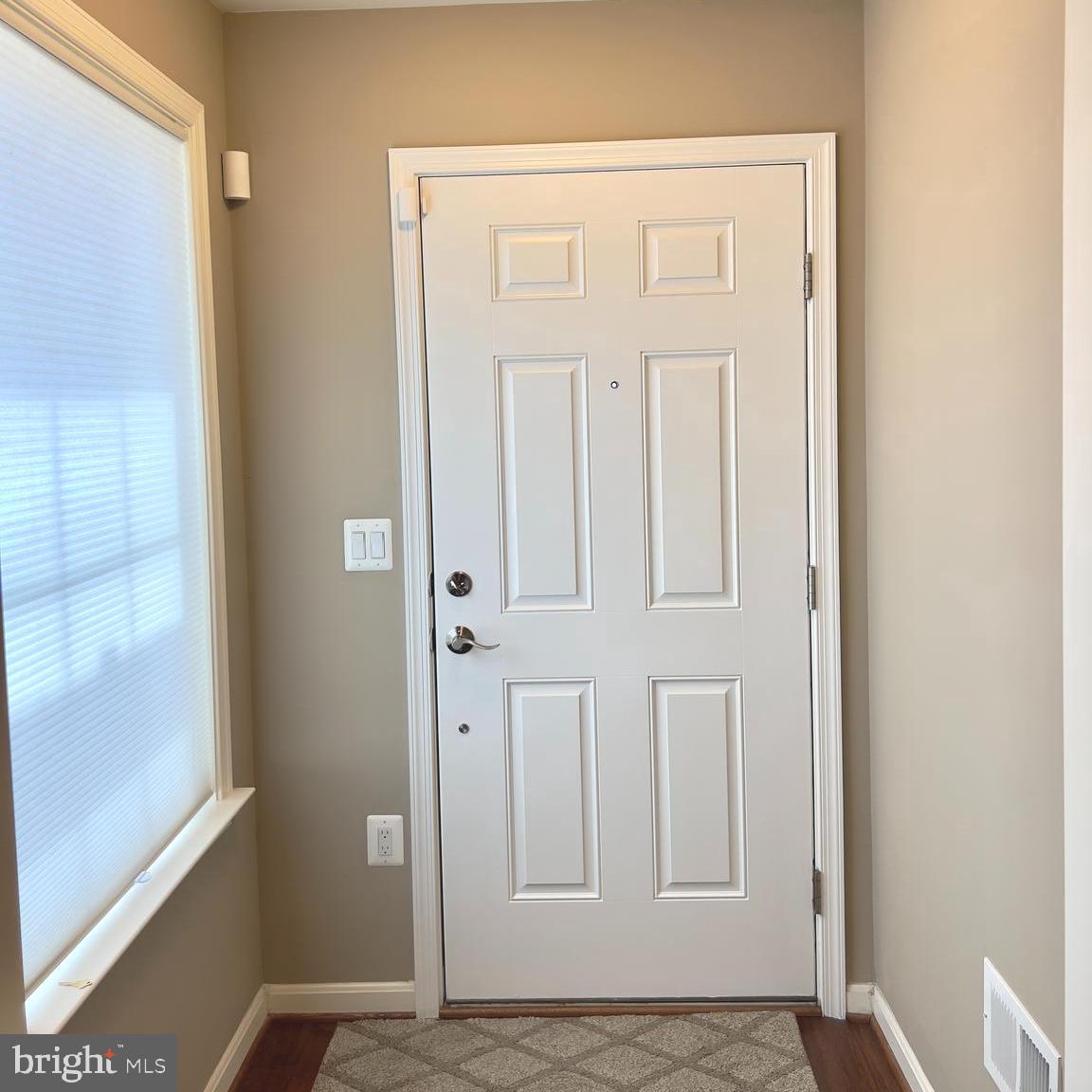 44098 TURF FIELD SQUARE