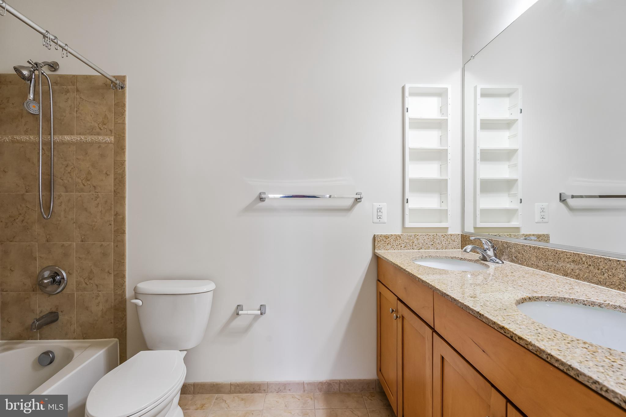 19468 PROMENADE DRIVE