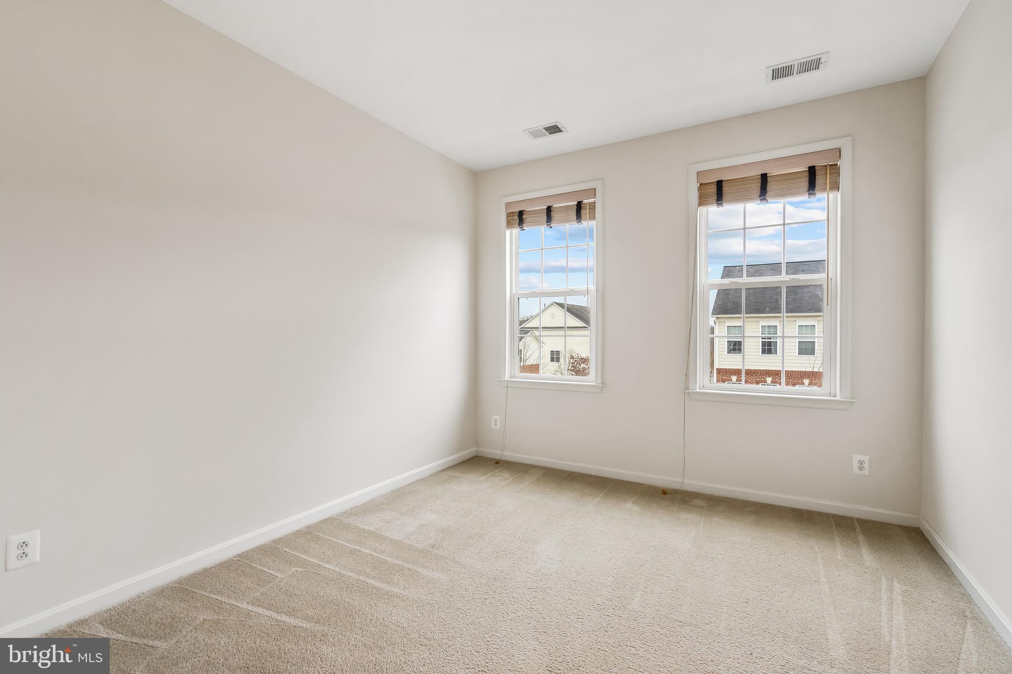 19468 PROMENADE DRIVE