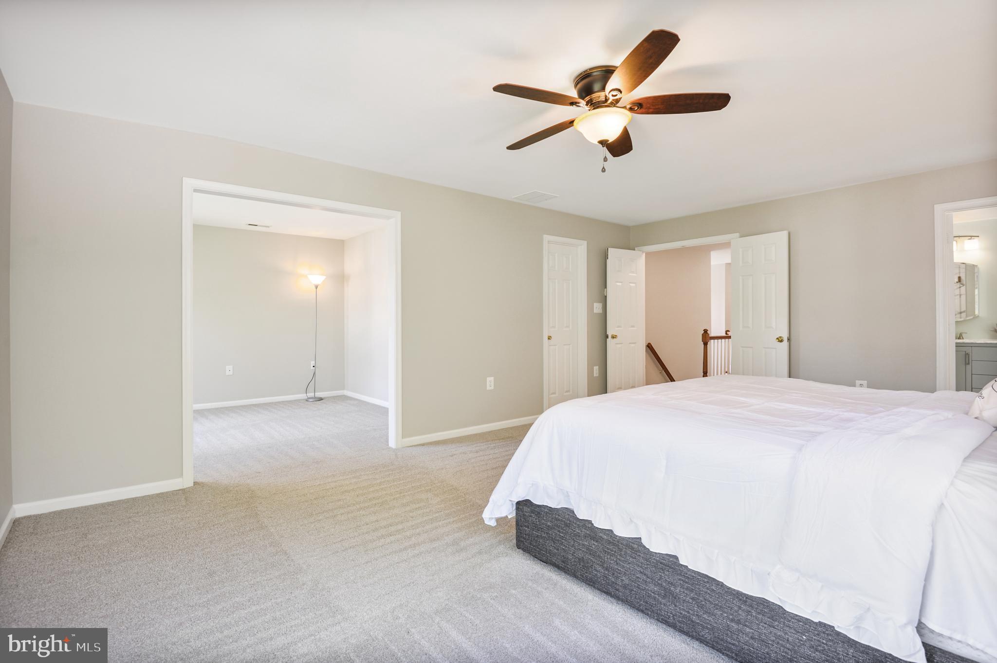 21243 RAVENWOOD COURT