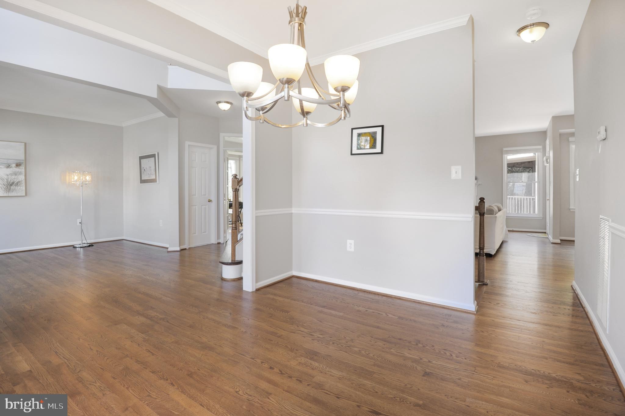 21243 RAVENWOOD COURT