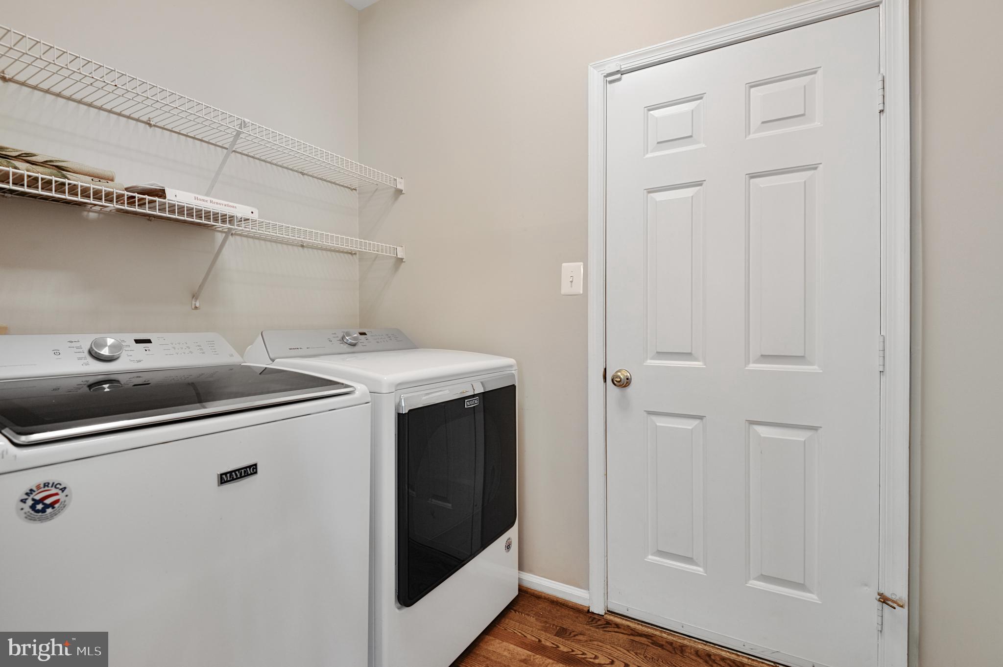 21243 RAVENWOOD COURT