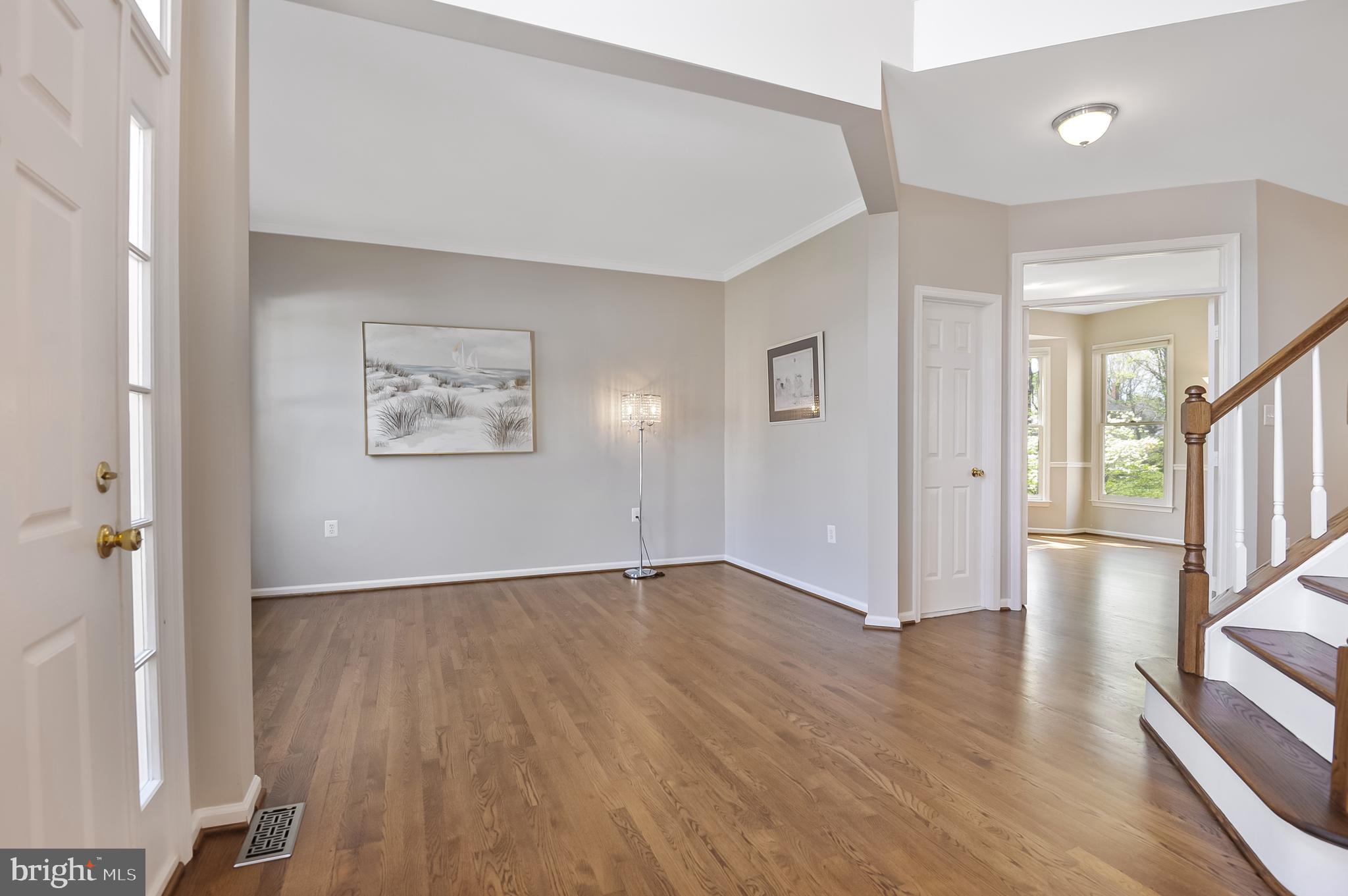 21243 RAVENWOOD COURT